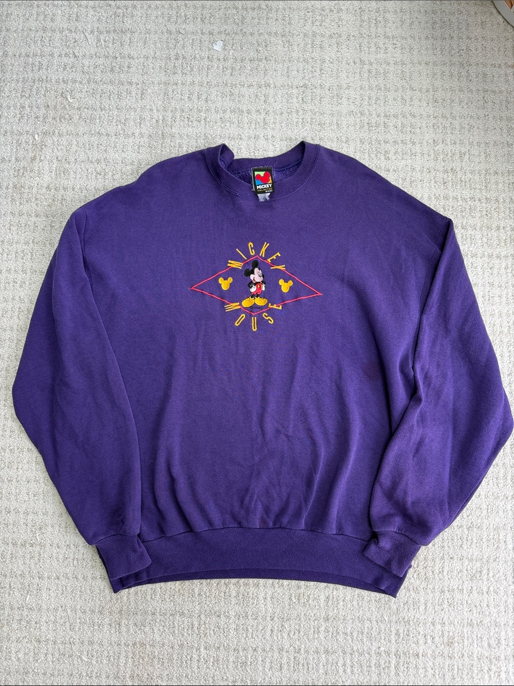Vintage Disney Mickey Mouse Purple Crewneck Sweater size L